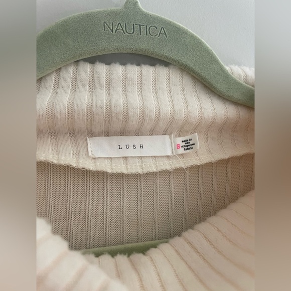 Lush Cream Ribbed Long Sleeve Mock Turtleneck Shirt - Picture 2 of 3